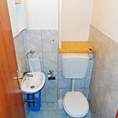 アパート By The Sea Postira, Brac - 22200