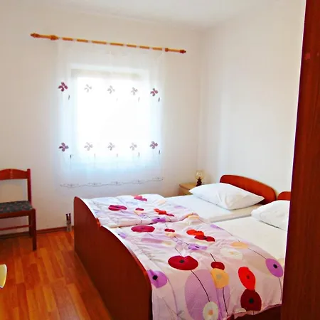 アパート By The Sea Postira, Brac - 22200 *