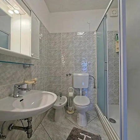 アパート By The Sea Postira, Brac - 22200 *